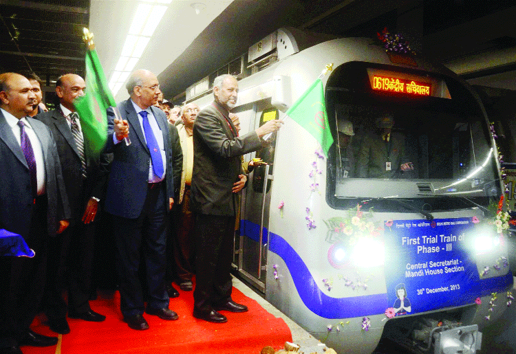 Delhi Metro flags off dry run on Phase III