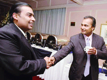 RCom, Reliance Jio sign intra-city infra sharing pact