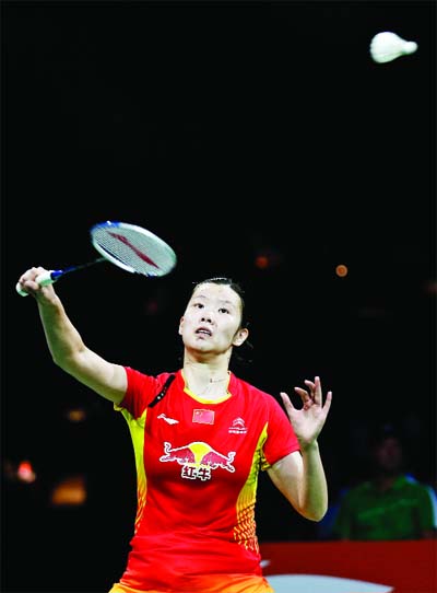 lee in third world final, li seals return trip