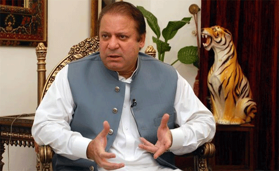 Police blocks road leading to Nawaz Sharif's lahore residence