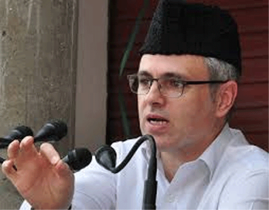 Omar pays homage to martyrs of Karbala