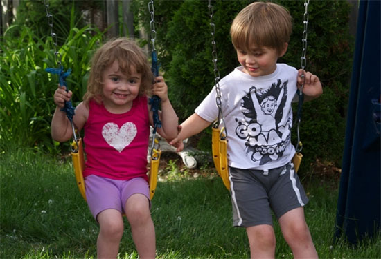 Good relationship with siblings lowers risky behaviours