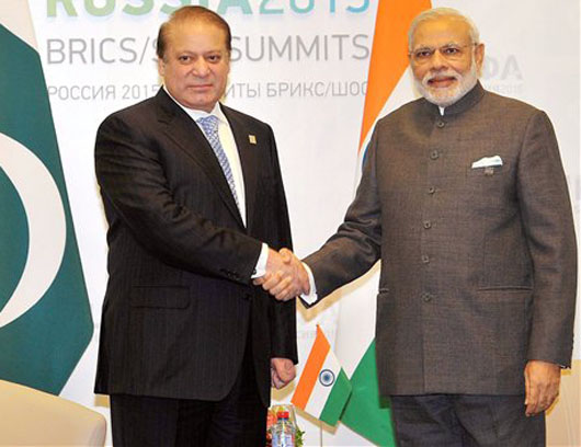 Pak media reacts positively over Modi-Sharif meeting in Paris