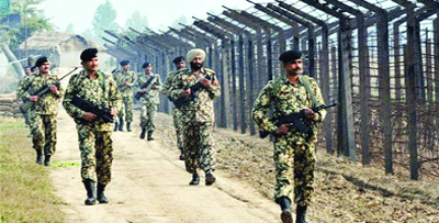 Pak breaches peace, BSF hits back hard