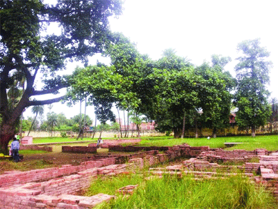 Kumrahar Sole reminder of an ancient capital