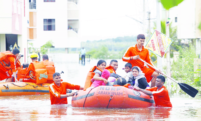 Saviours in calamity