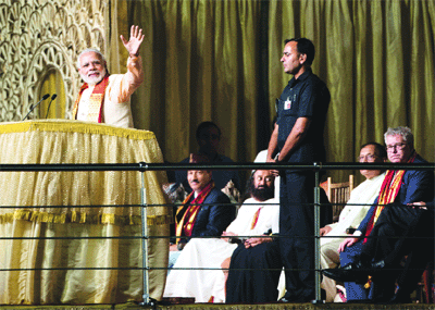 We should take pride  in our heritage: Modi