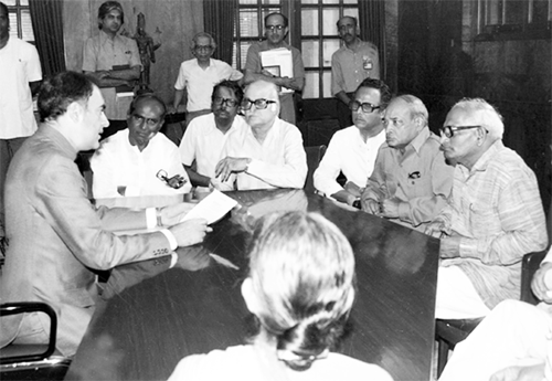 How Rajiv Gandhi failed the massive mandate