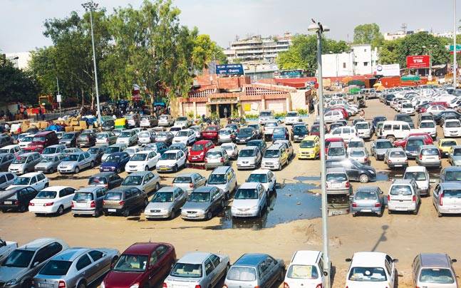 Parking in Sarojini Nagar  market to cost you Rs 5,000