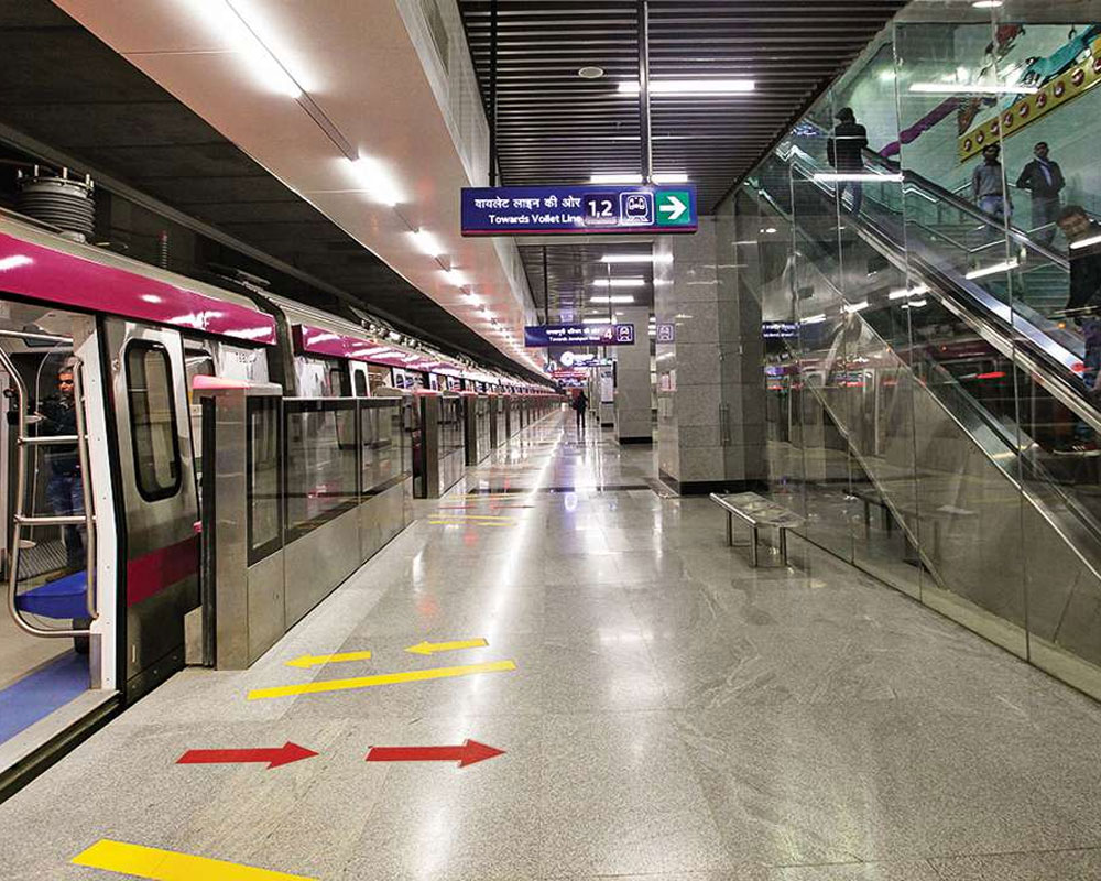 Delhi Metro: Man held with pistol in bag at the Jamia Millia Islamia Metro station