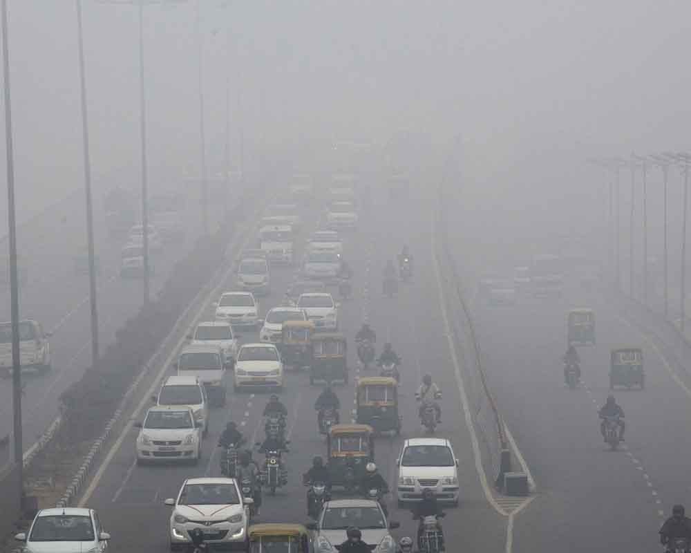 Delhi records year's second highest pollution level