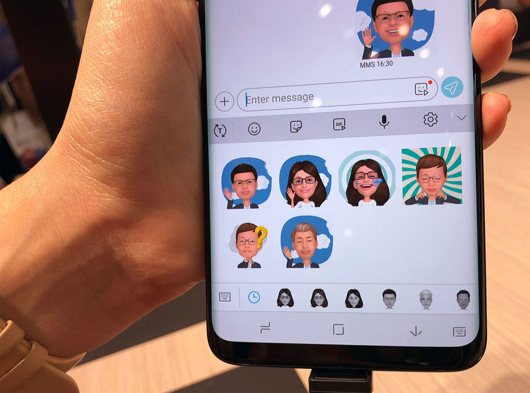 Facemoji Keyboard now supports 22 scheduled Indian languages