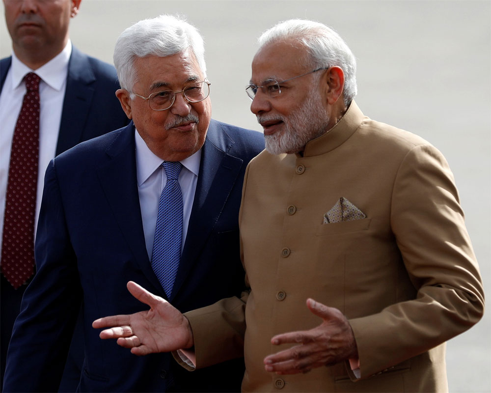 India hopes for early resumption of dialogue between Palestine, Israel