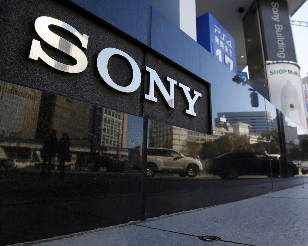 Sony unveils new high zoom camera at Rs 34,990