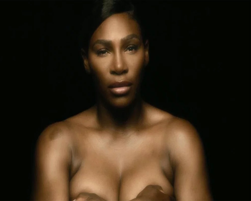 Topless, singing Serena sparks internet breast cancer stir