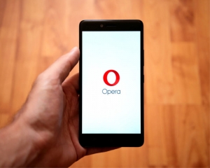 Opera launches its mobile browser for iPhone users