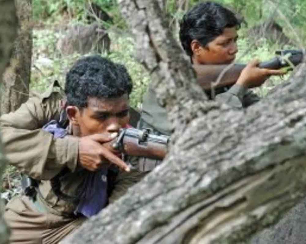 2 Naxals Killed In Encounter In C'garh