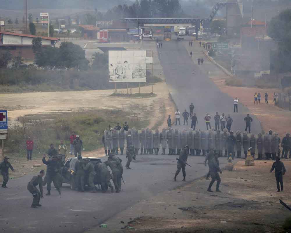 5 killed in Venezuela-Colombia border violence