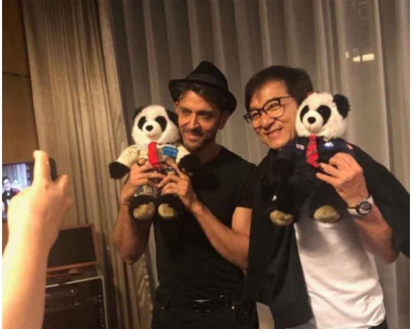 Incredible experience: Hrithik Roshan after meeting Jackie Chan