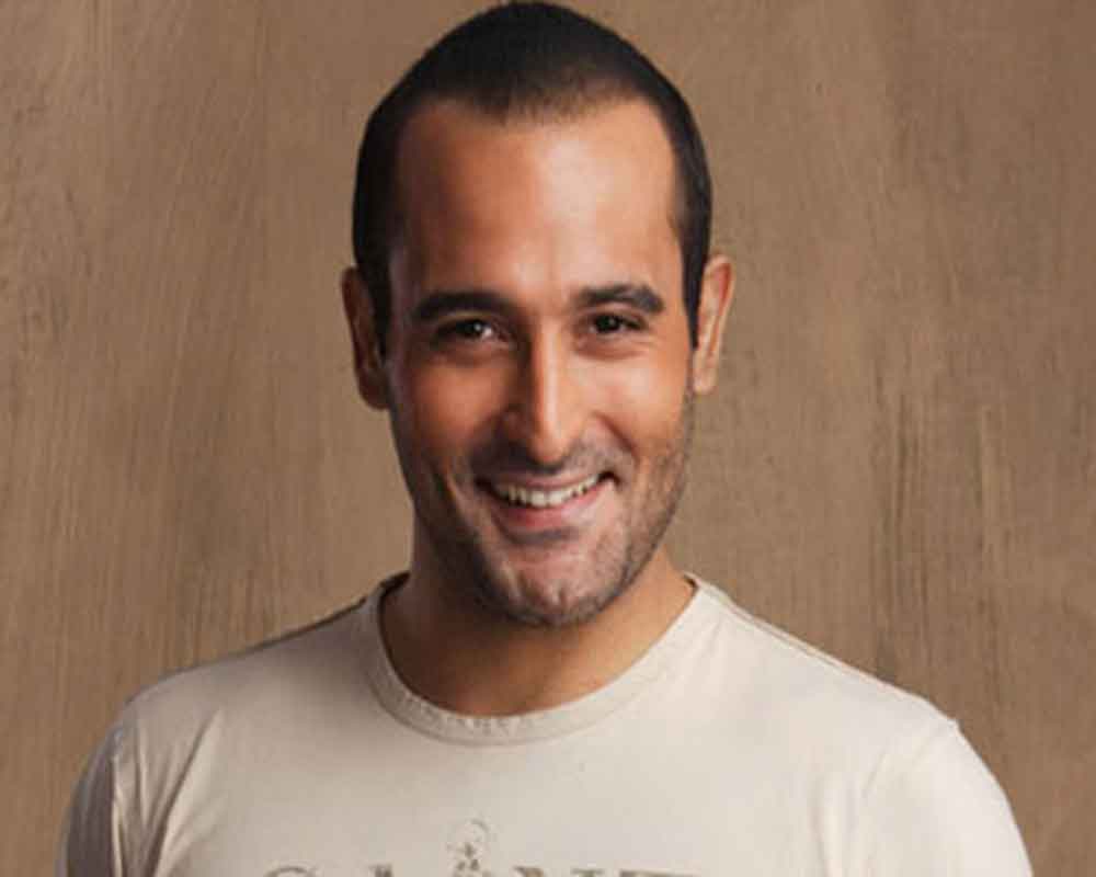 Akshaye Khanna joins cast of 'Sab Kushal Mangal'