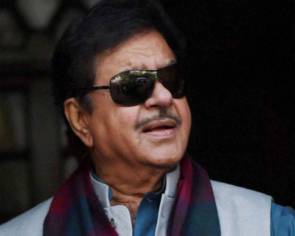 Behind every successful man's fall, is a woman: Shatrughan Sinha