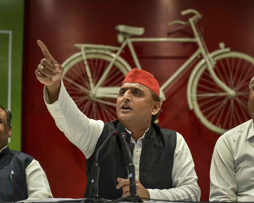 BJP's 'hypocritical morality' exposed: Akhilesh