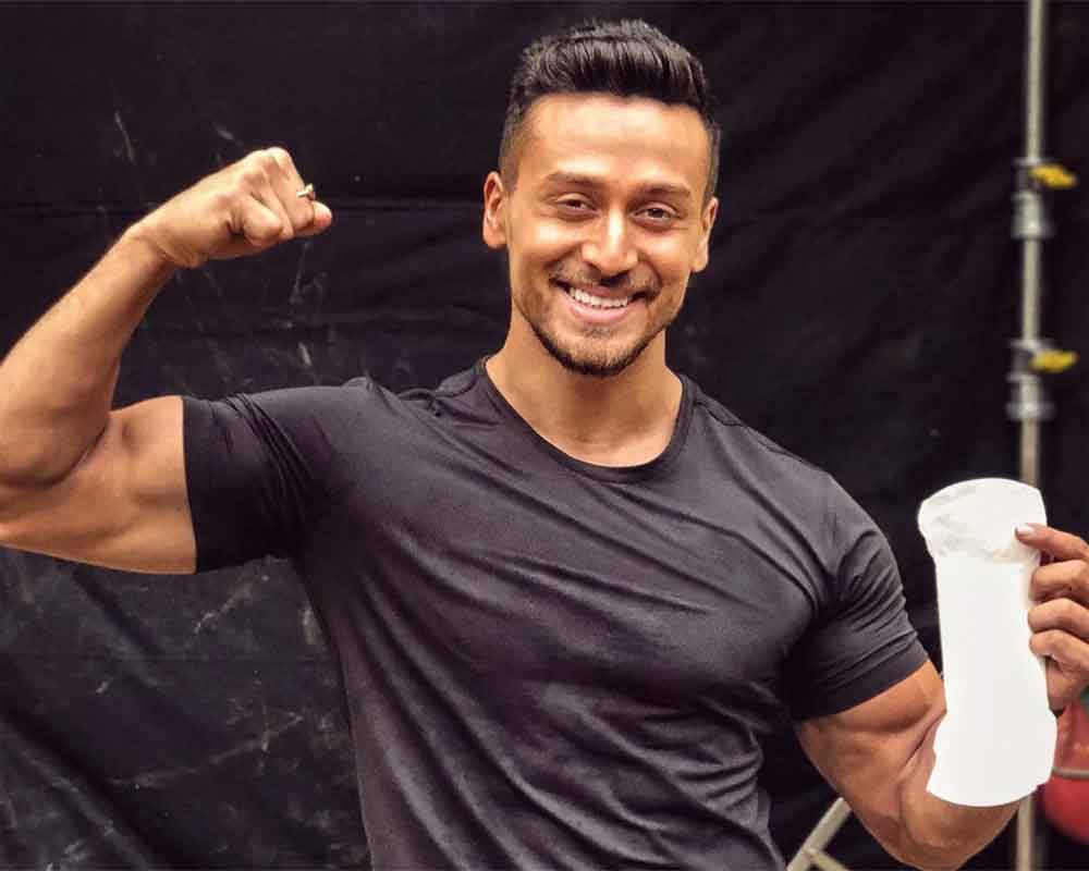 Love the action hero tag: Tiger Shroff