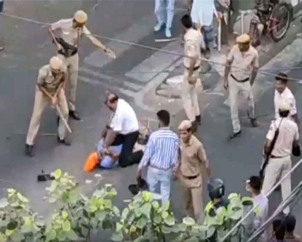 Mukherjee Nagar incident: Delhi HC to hear PIL over police assault on auto driver, his son