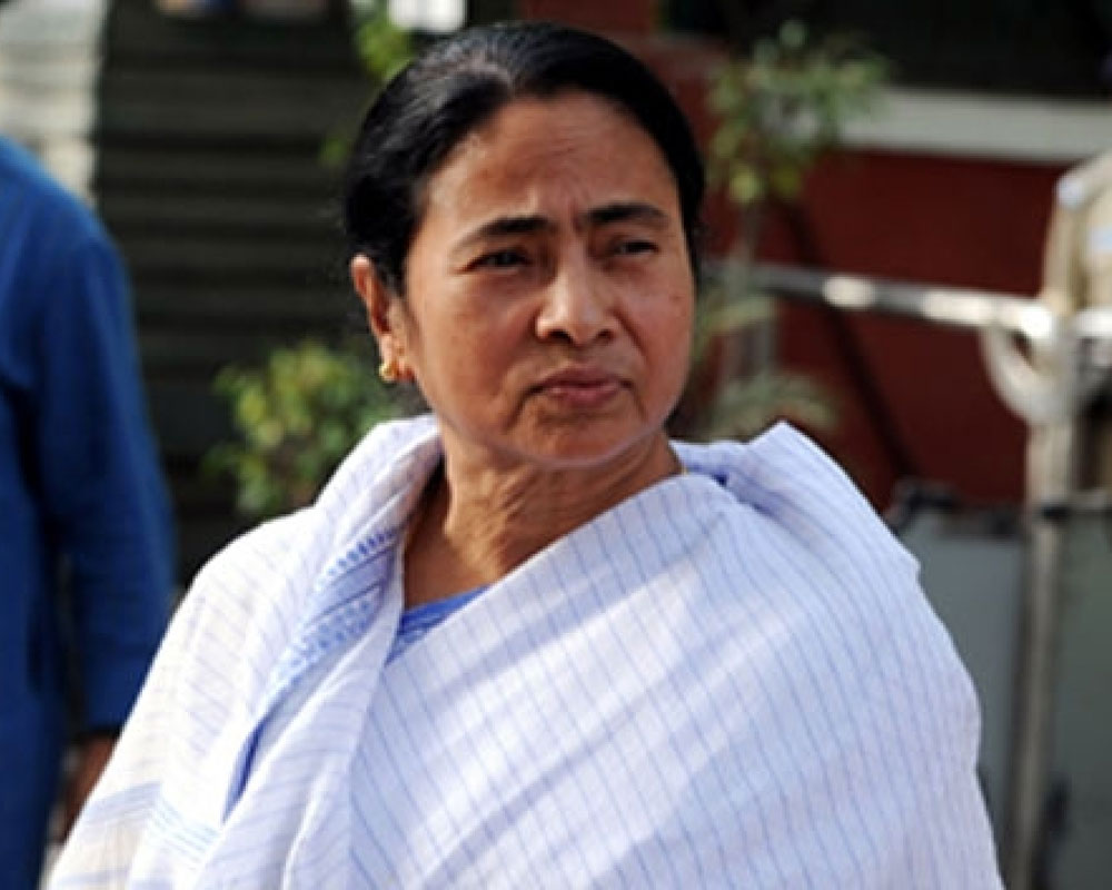 Not much damage by cyclone Fani in Bengal: Mamata