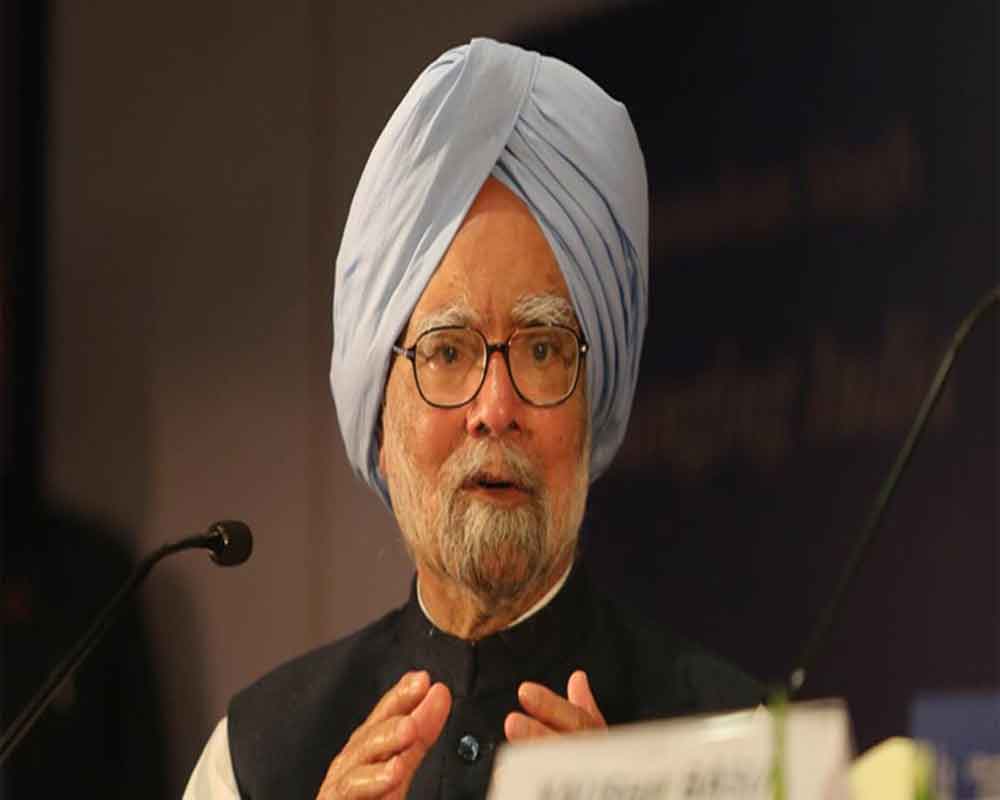 Pak to invite Manmohan Singh to Kartarpur Corridor opening ceremony