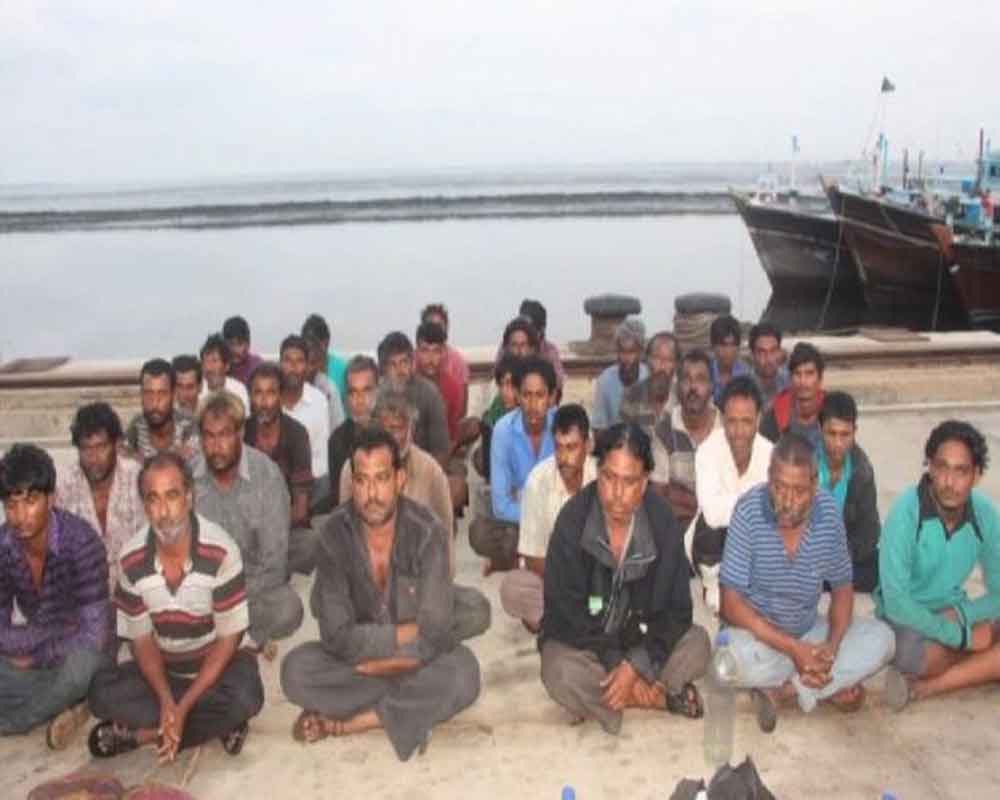 Pakistan arrests 34 Indian fishermen for violating territorial waters