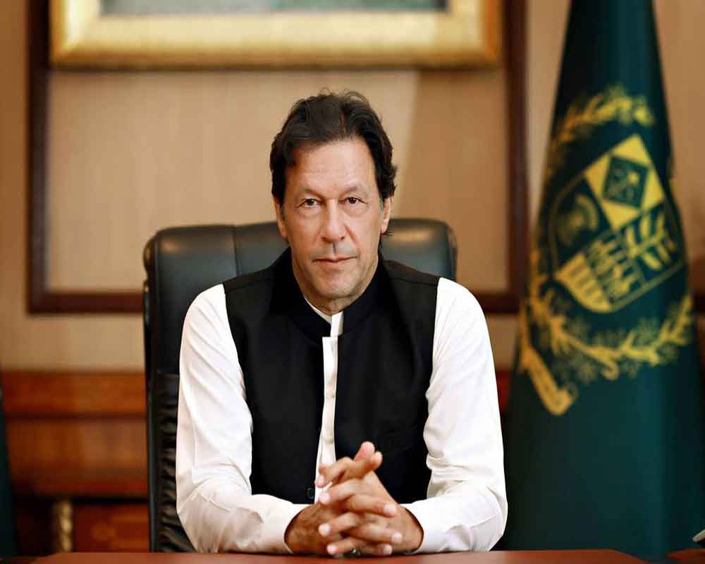 Pakistani mafia using bribe, blackmailing to put pressure on Judiciary: Imran Khan