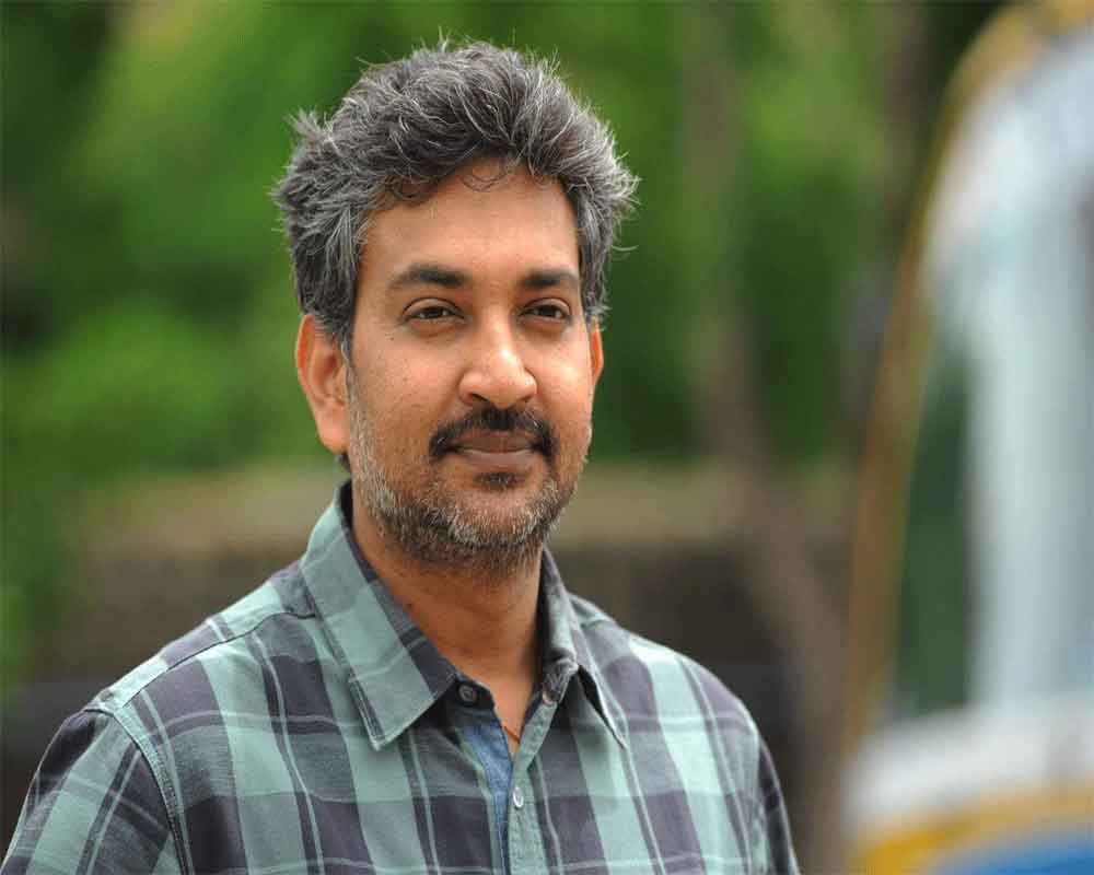 Rajamouli begins shooting for new schedule of 'RRR'