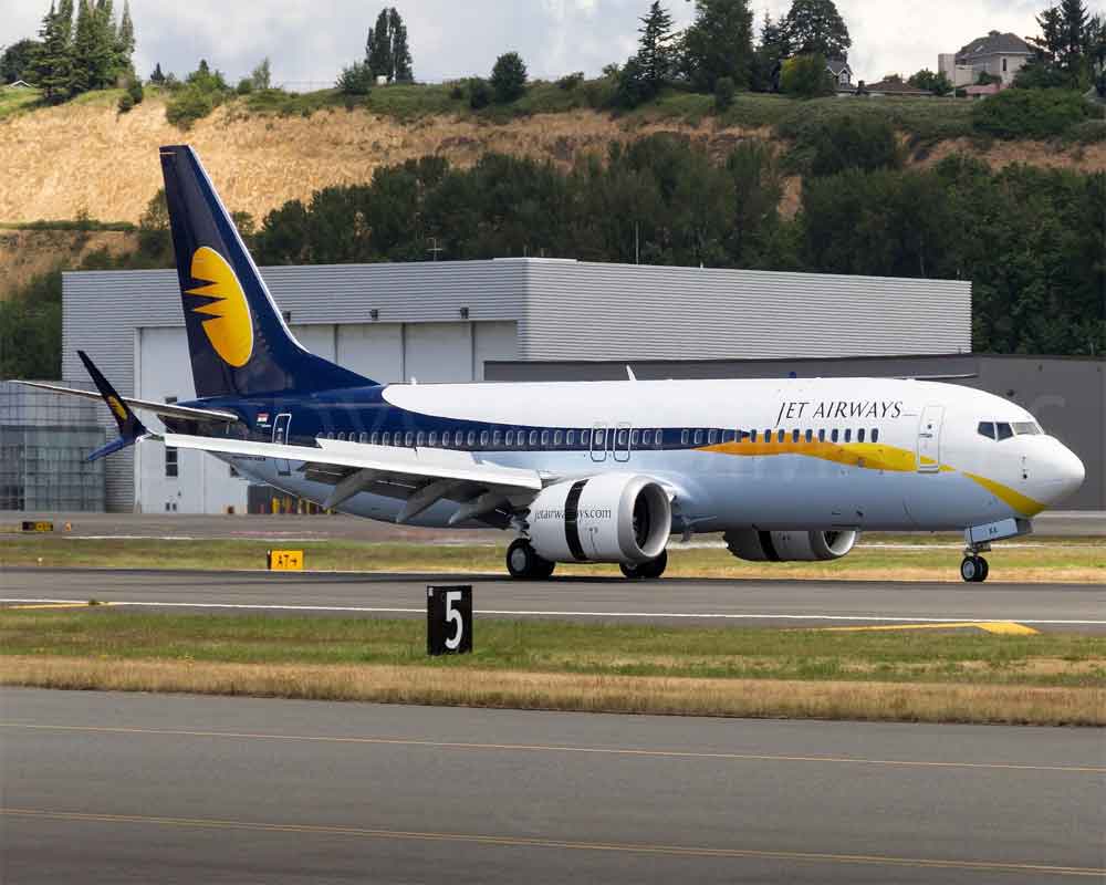 SBI seeks bids for cash-strapped Jet Airways; last date Apr 10