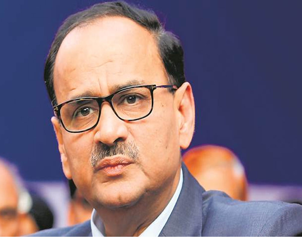 SC reinstates Alok Verma as CBI Director, restrains him from taking  policy decisions