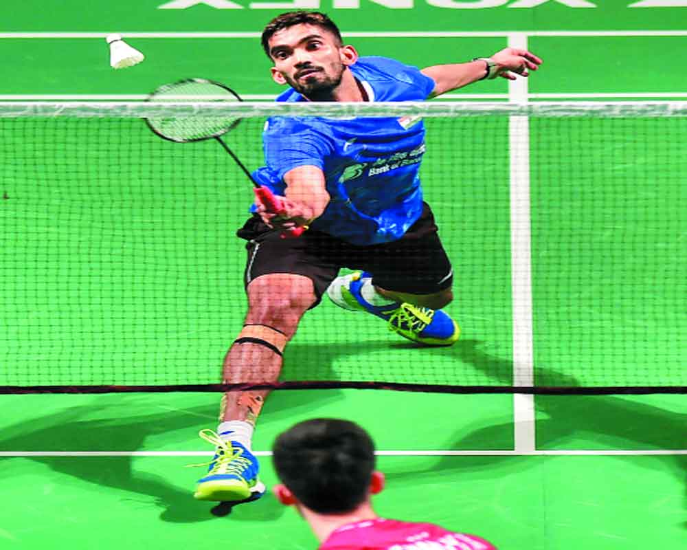 Srikanth seals final spot, Sindhu crashes out