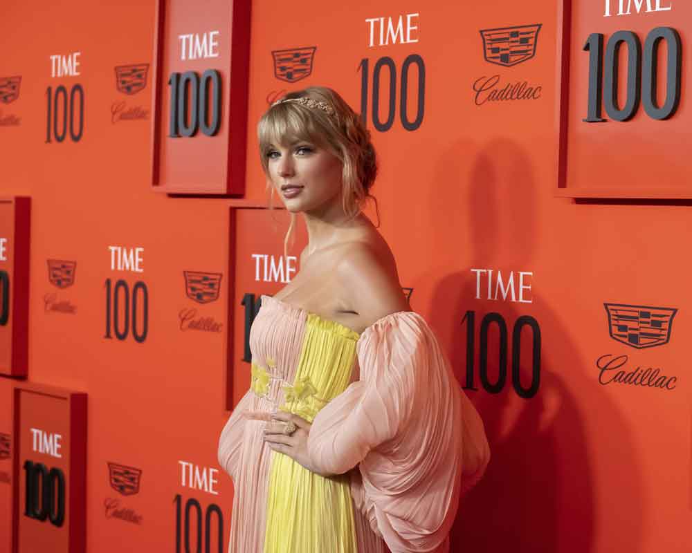 Taylor Swift went to 'cat school' for film role