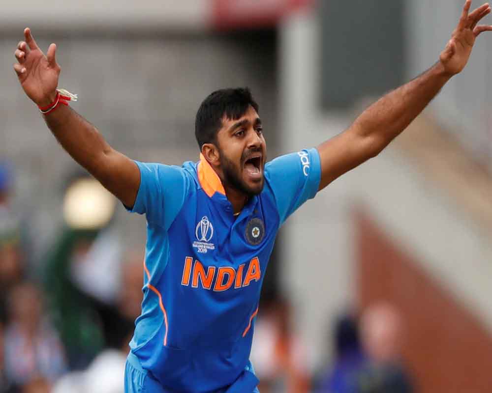 Vijay Shankar out of World Cup with toe injury, Mayank Agarwal named replacement