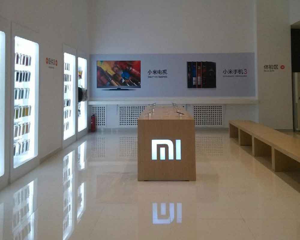 Xiaomi to sell phones, mobile accessories via vending machines in India