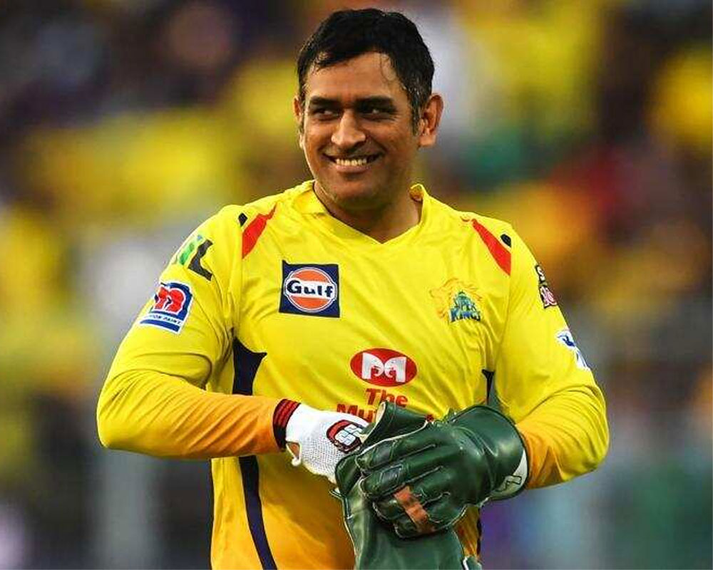 Another Record: Dhoni surpasses Raina to become IPL's most-capped player with 194 games