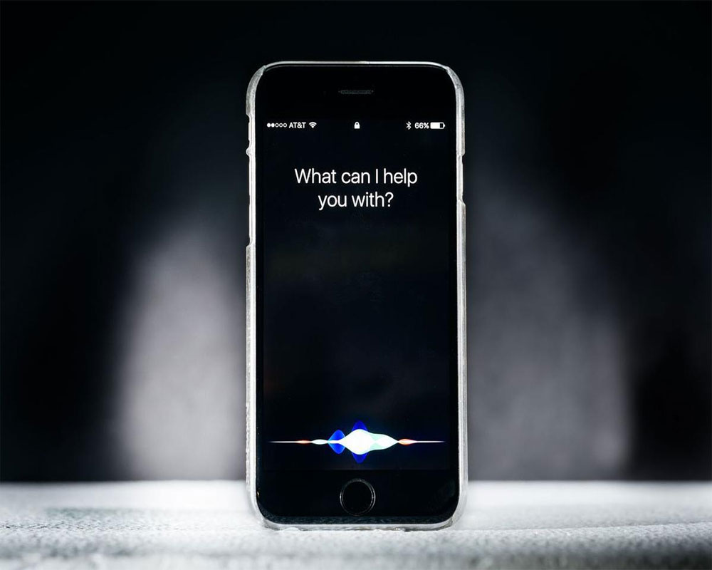 Apple acquires AI startup to make Siri better