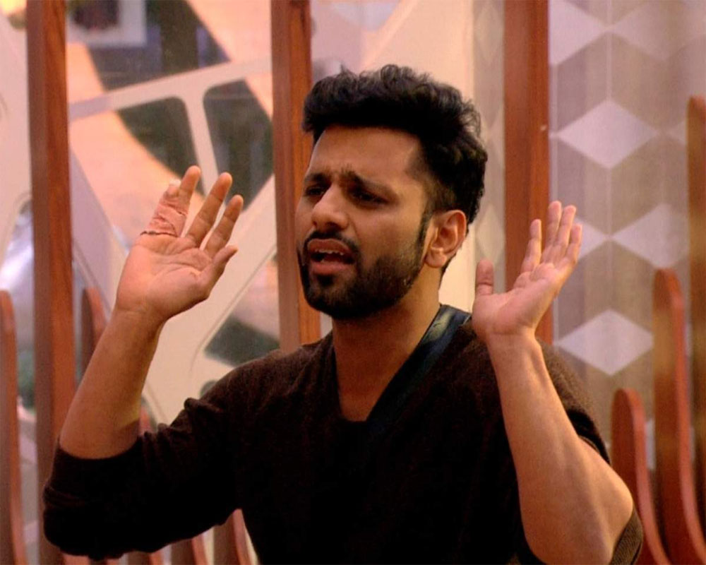 Bigg Boss 14: How Rahul Vaidya uses Jaan's insecurity against him