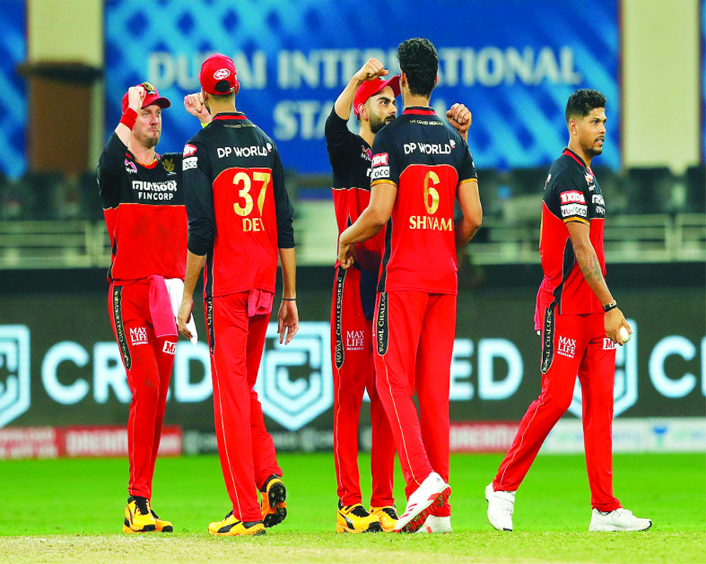 Bowlers script RCB win