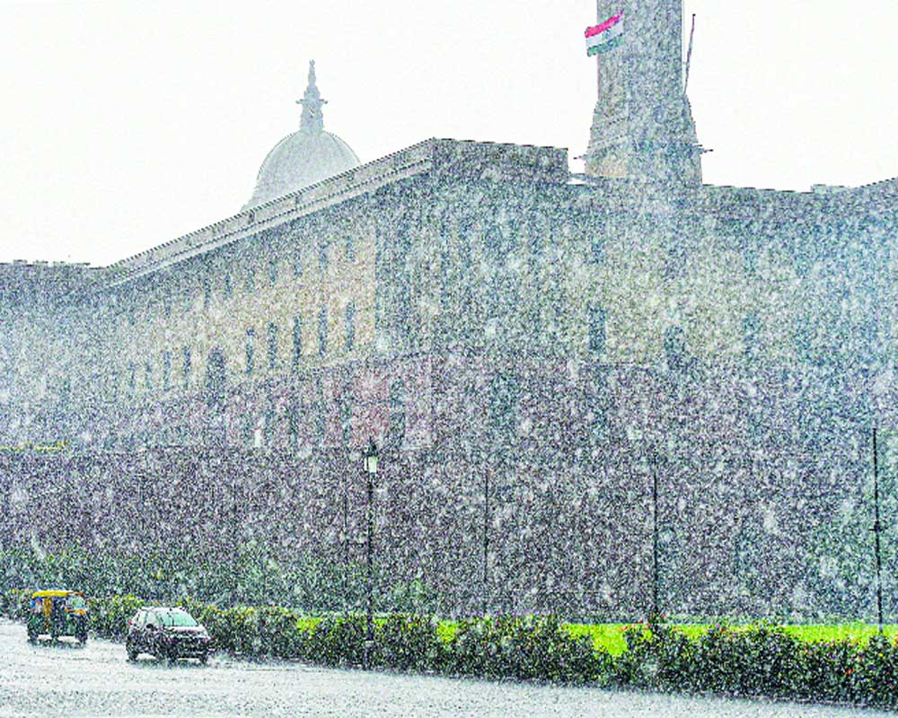 Bye-bye rain, hailstorm!  Delhi temp to rise now