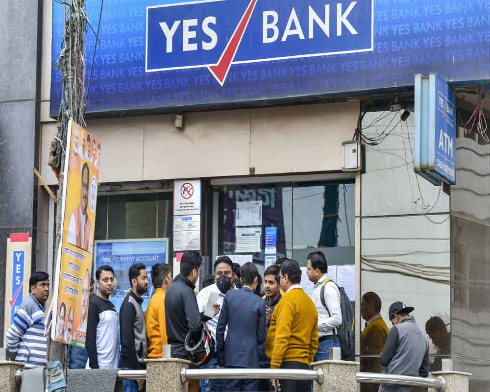 CBI issues look out circular against 7 accused in Yes Bank scam