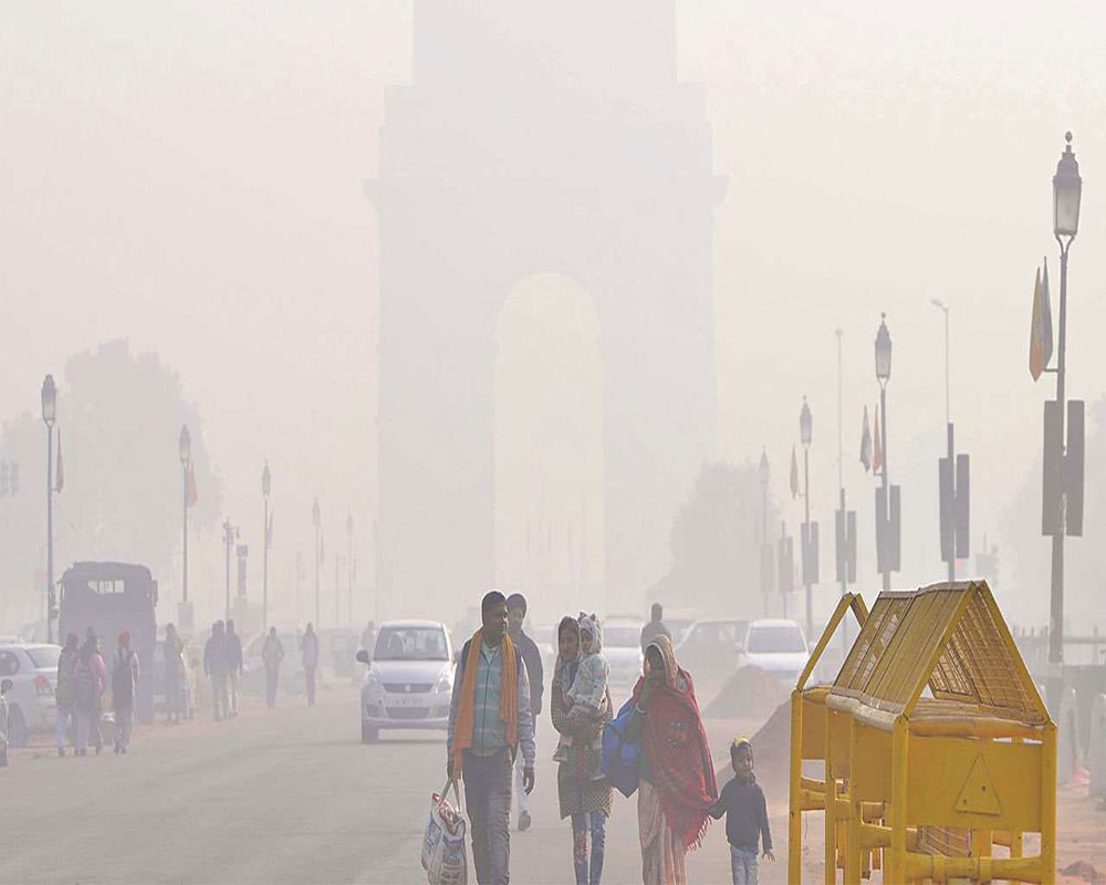 Cold wave sweeps Delhi; minimum temp 6.3 deg C - lowest in Nov in 17 years