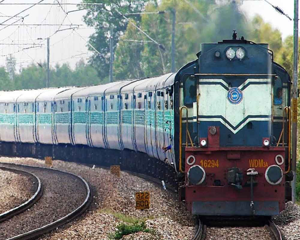 CR to run five pairs of special trains in Maha from Oct 9