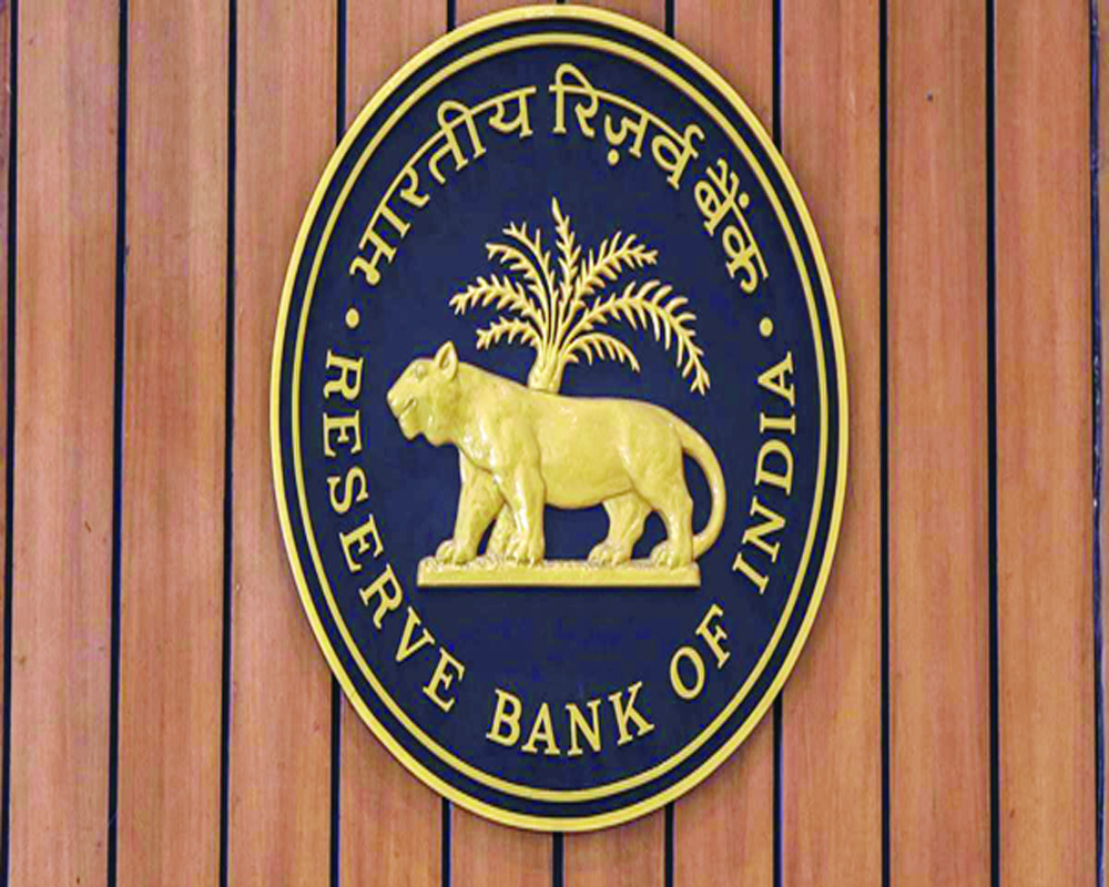 Current a/c surplus moderates to $15.5 bn in Q2, says RBI