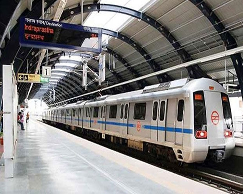 dmrc-suffered-loss-of-rs-1-609-cr-due-to-closure-of-metro-services-govt