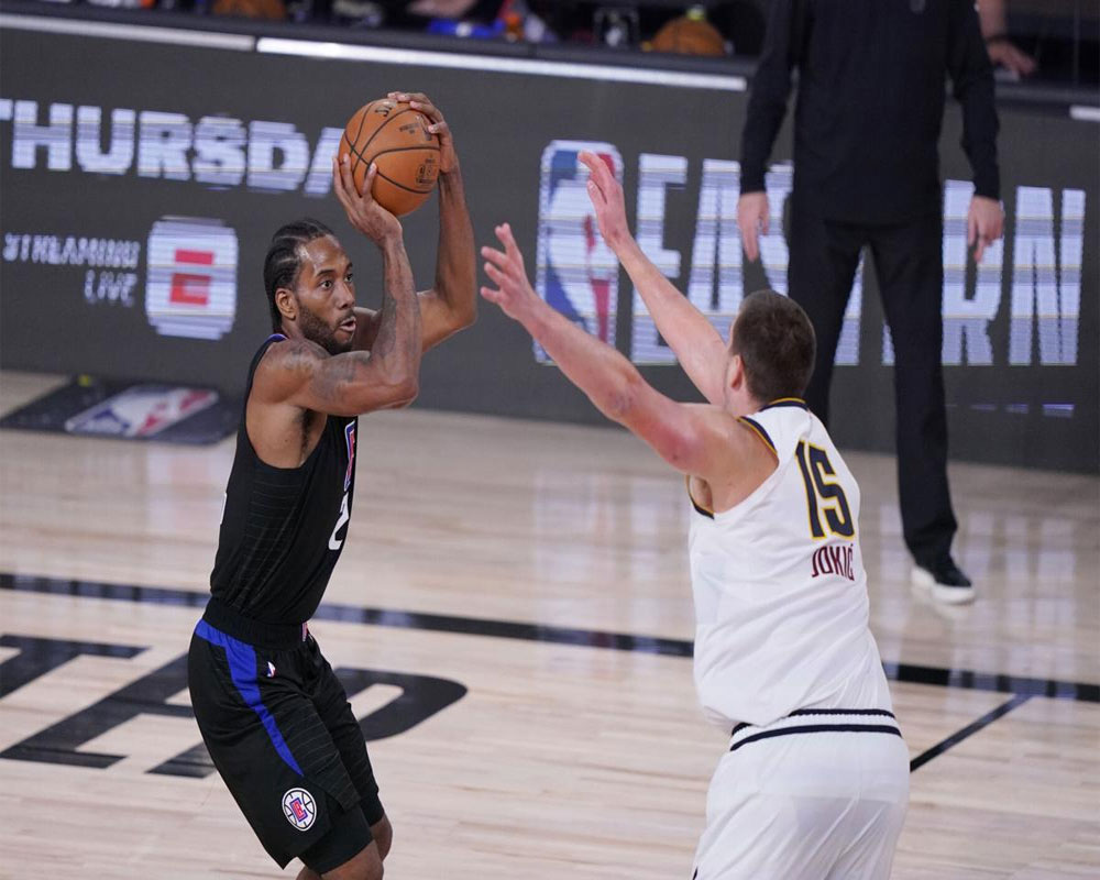 Even with Leonard and George, Clippers stall in playoffs